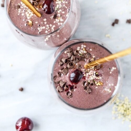 Chocolate Cherry Smoothie