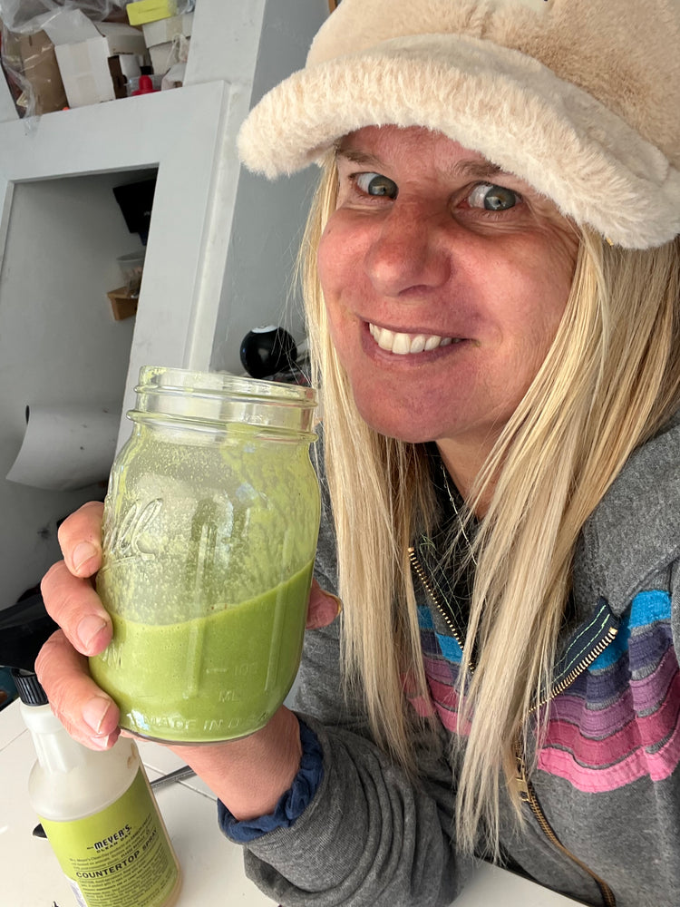 Five Benefits of Juice Cleansing, According to our friend Ali Margo