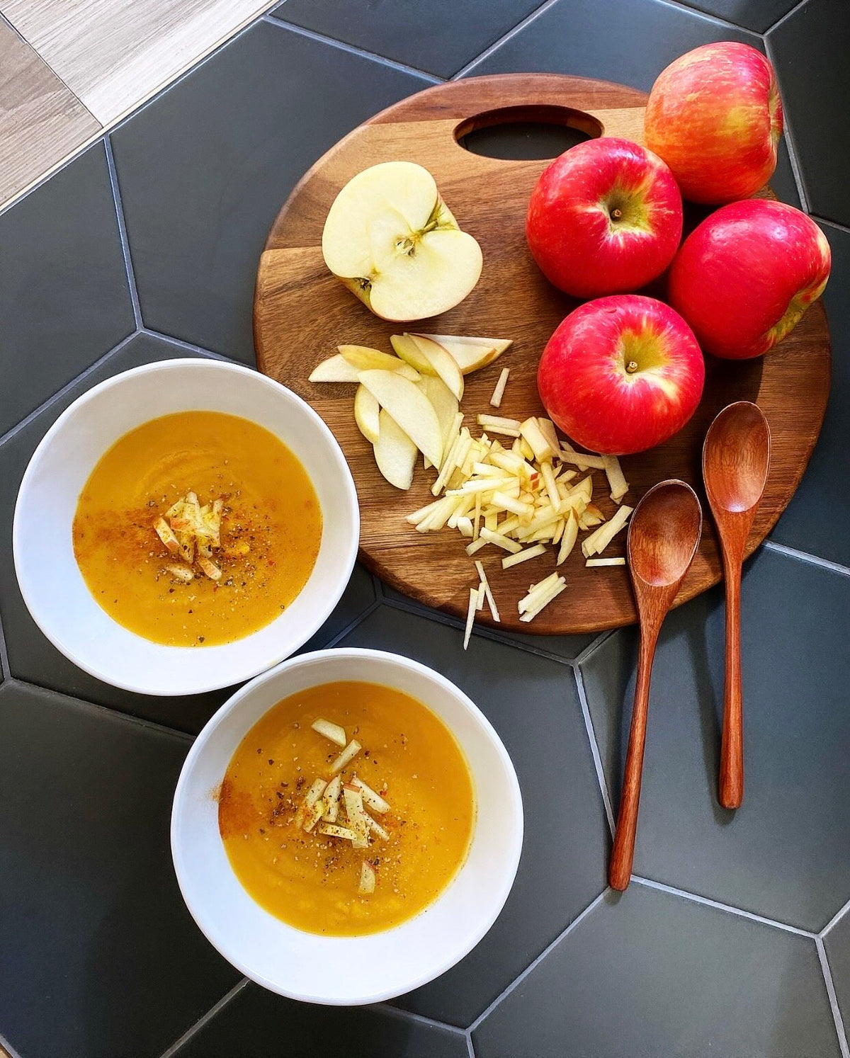 Butternut Squash Apple Soup