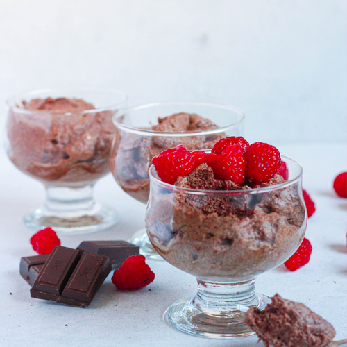 Naturally Sweetened Vegan Chocolate Mousse