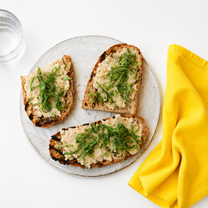 Artichoke & White Bean Bruschettea