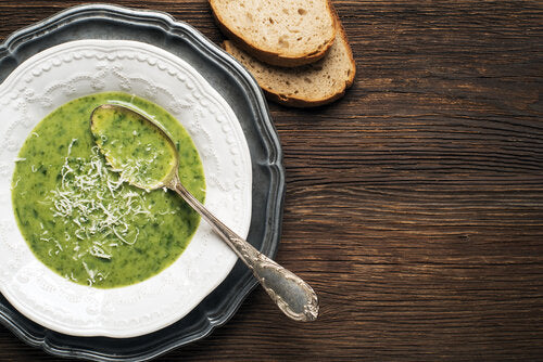 Spring Time Asparagus Soup